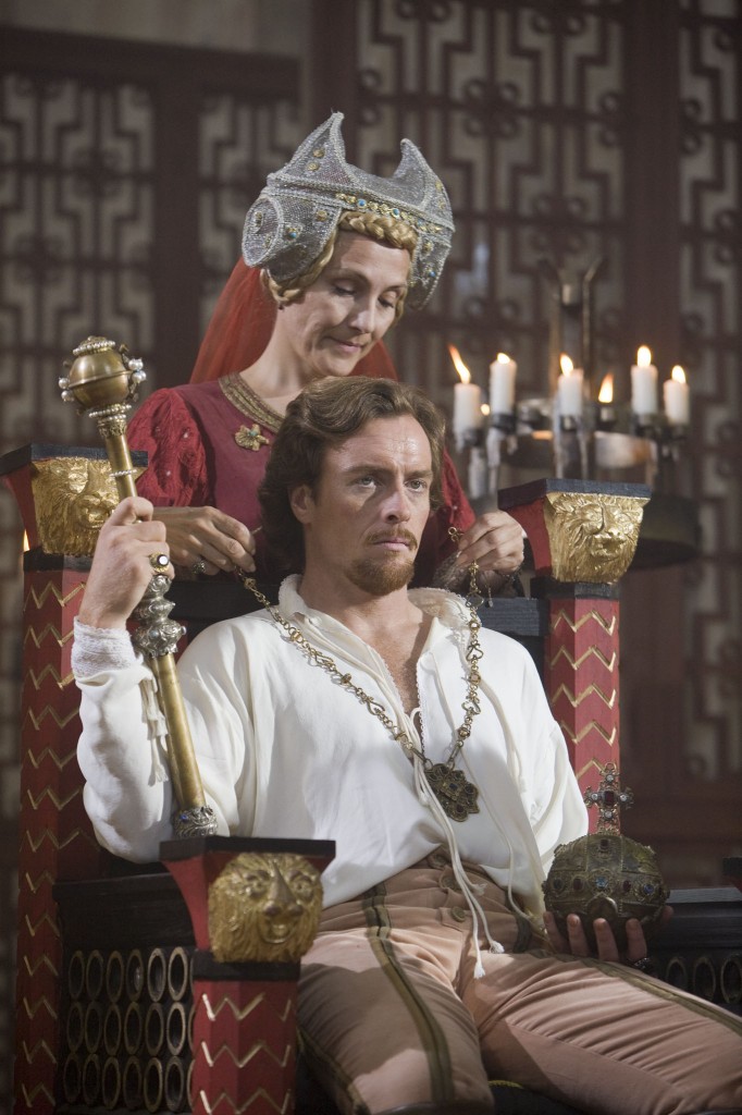 Le Prince Jean (Toby Stephens) 